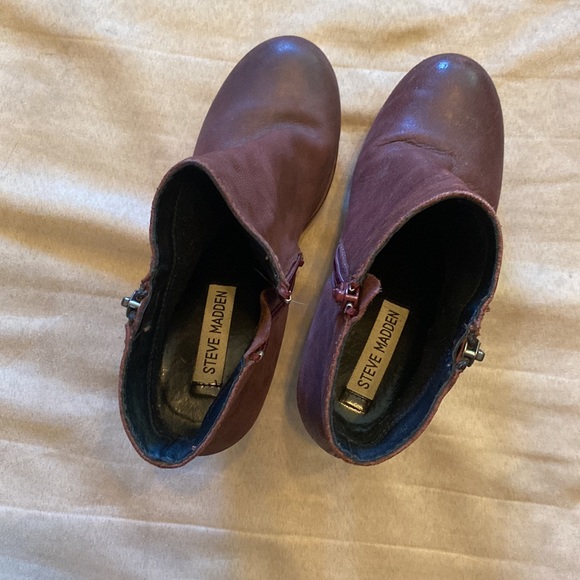 Steve Madden Boot - Picture 3 of 7